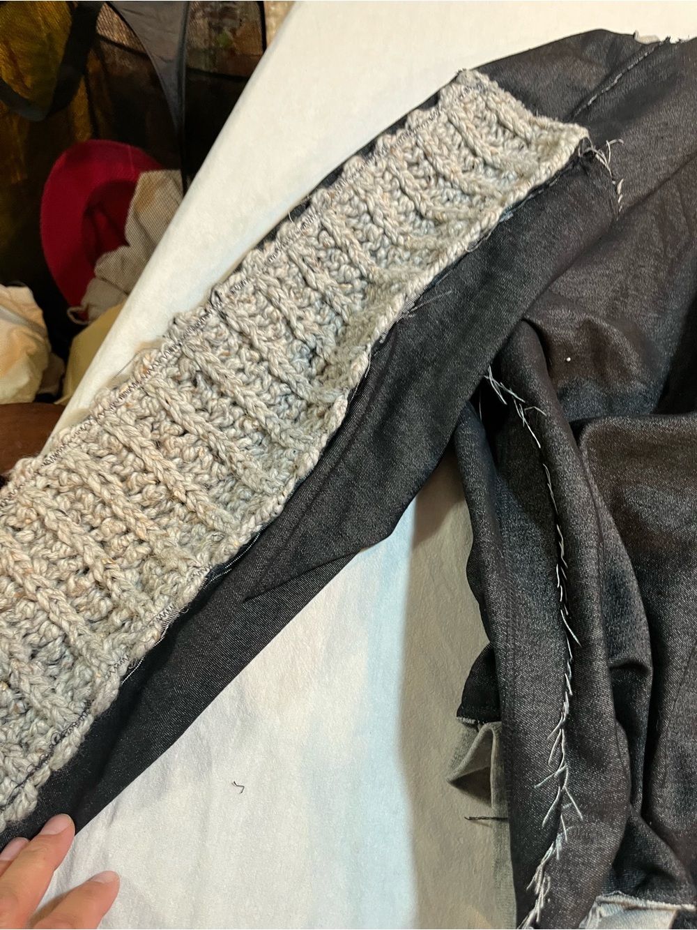 Men's Grey Patterned Crewneck Sweater size large or x large see below - Picture 14 of 14